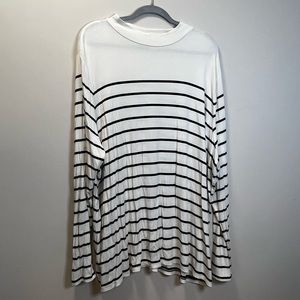 Super stretchy mock neck shirt